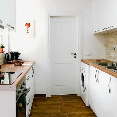 Grove: Blooms And Beds Quarto em Acomodações Particulares