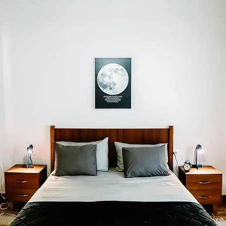 Grove: Blooms And Beds Quarto em Acomodações Particulares Gjirokastër