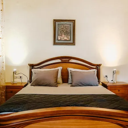 Quarto em Acomodações Particulares Grove: Blooms And Beds *